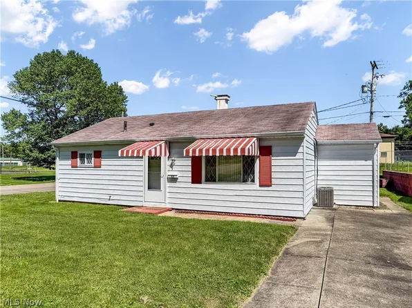416 Martha St, Yorkville, OH 43971