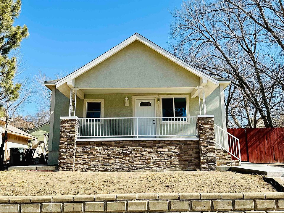 1st image of 1204 1st Ave