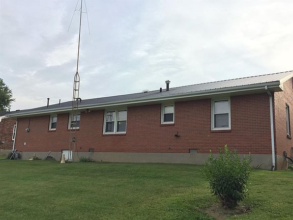 4th image of 313 Kennedy Hts