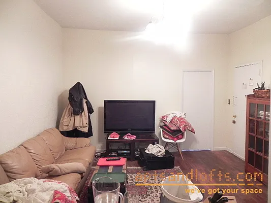 Rented by aptsandlofts.com | media 80