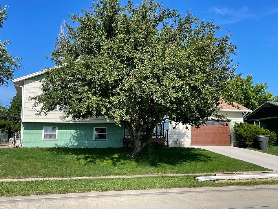 1826 13th Ave, Belle Fourche, SD 57717 Zillow