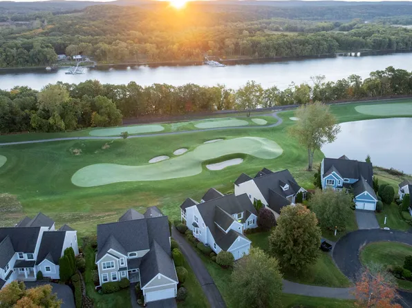 5 Northbridge #5, Cromwell, CT 06416