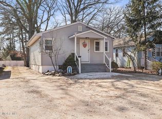 522 Morris Blvd, Toms River, NJ