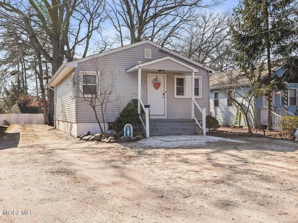 522 Morris Boulevard, Toms River, NJ 08753