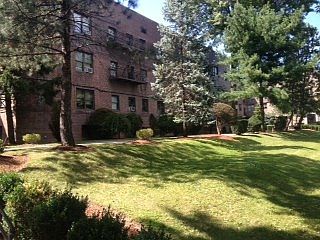 4th image of 6227 Broadway APT 5A