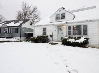 2 Plymouth Ct, Saint Louis, MO