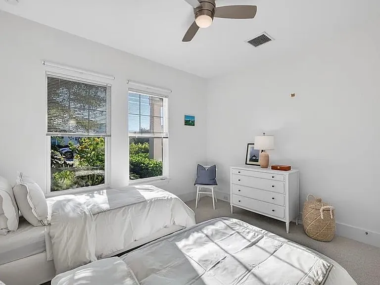 14835 Dockside Ln — Photo 26