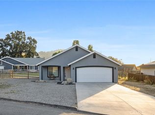 18061 Rawhide Ct, Tehachapi, CA 93561