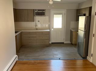 29 W Willow St APT 3, Lombard, IL 60148