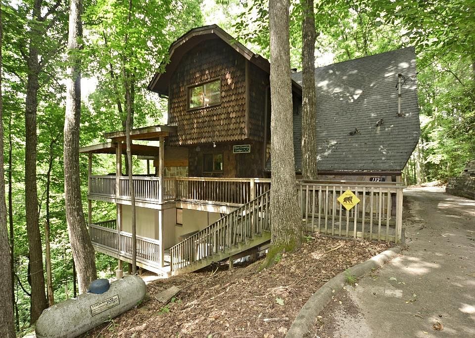 1329 N Baden Dr, Gatlinburg, TN 37738 Zillow