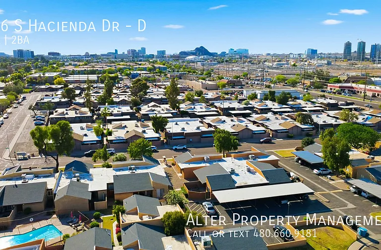 916 S Hacienda Dr #D — Photo 1