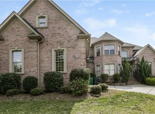 11831 Churchfield Ln, Charlotte, NC 28277