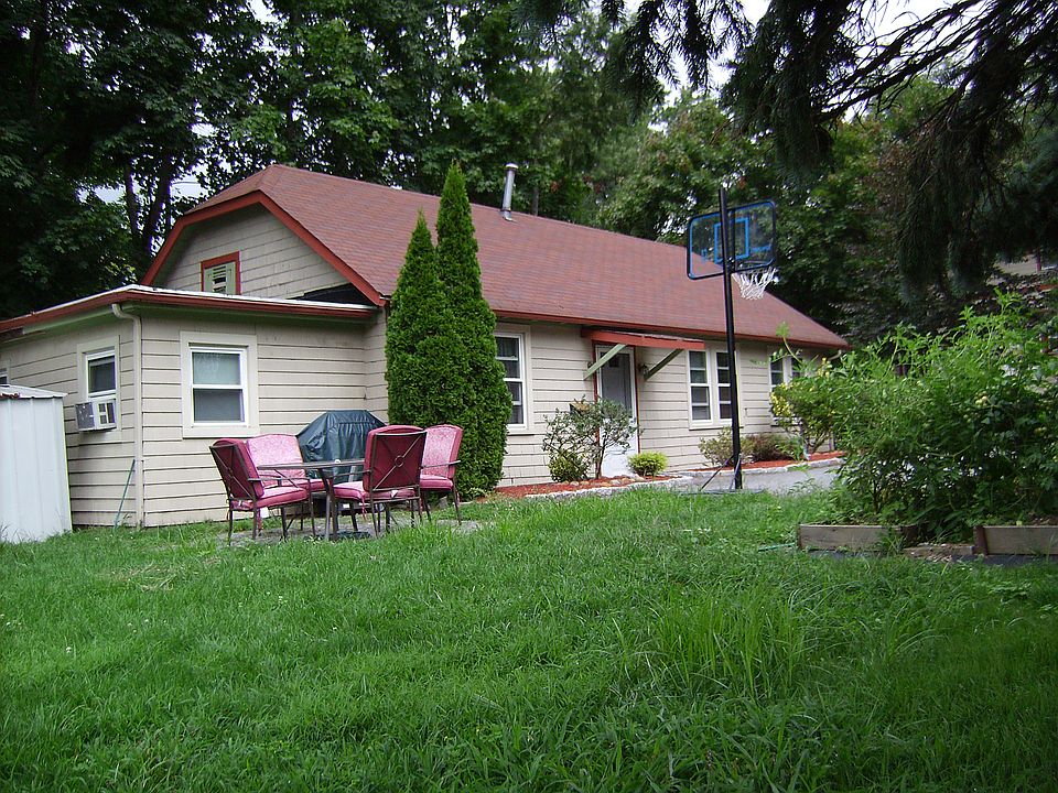 2 BR Livingston house