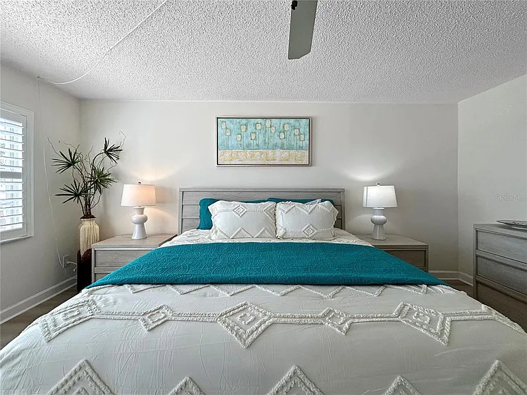 4325 Gulf Of Mexico Dr #305 — Photo 15