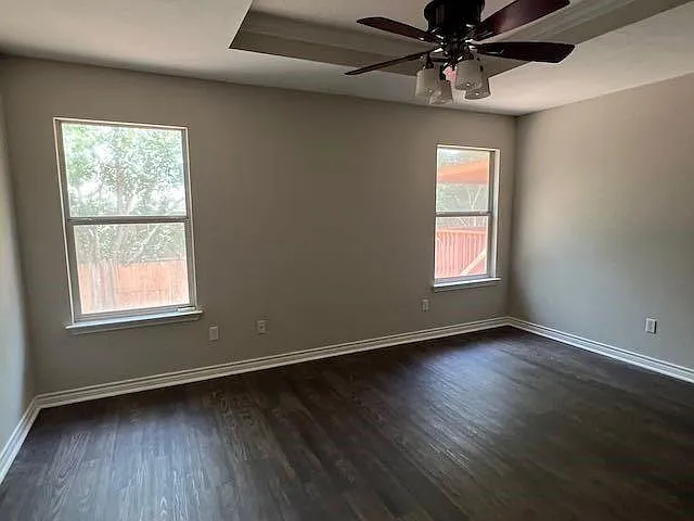 140 Fall Creek Dr — Photo 8