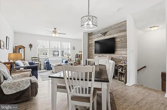 185 Magellan Dr — Photo 18