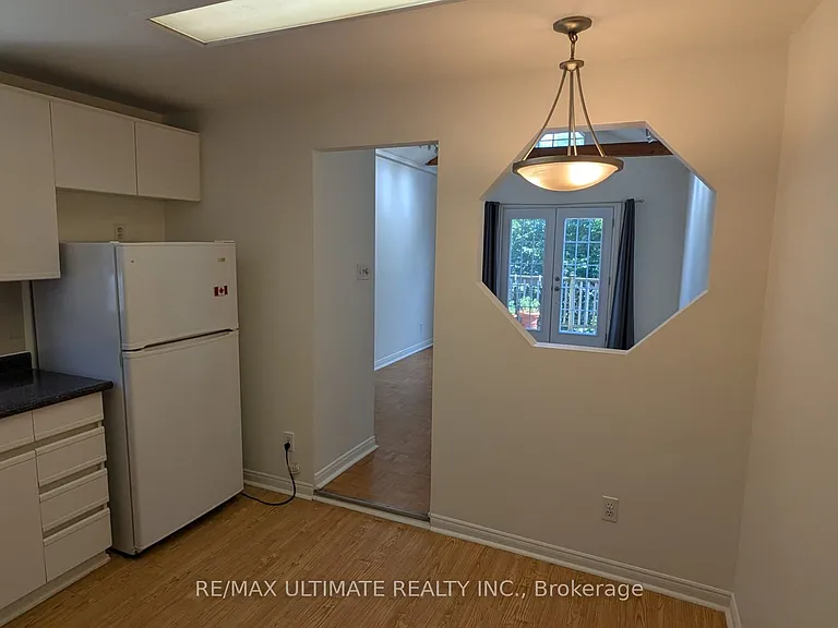 91 Edwin Ave #2 — Photo 12