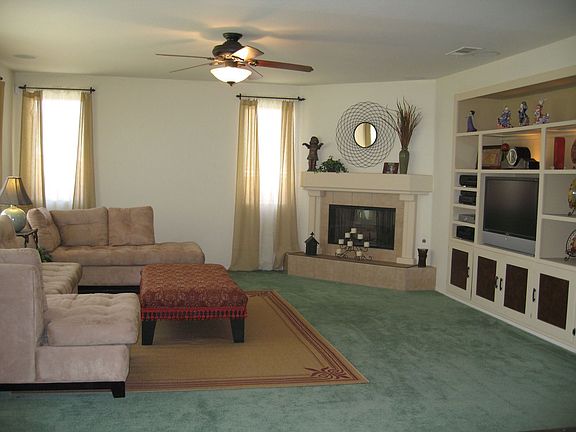 4th image of 12257 Bali St