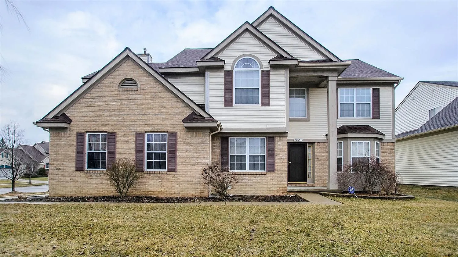1824 Harley Dr photo 1