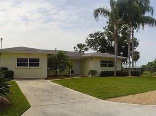 14 Pelican, Naples, FL 34113