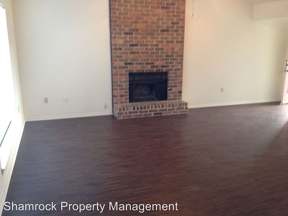 2nd image of 102 Gruver Dr