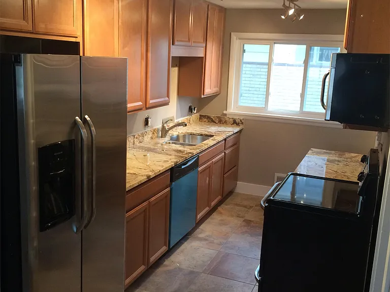 8245 W 12th Pl — Photo 6