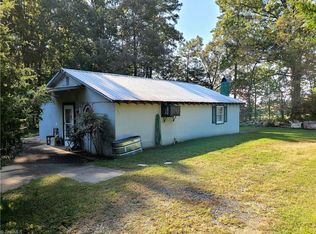 227 Clarmont Dr, King, NC 27021