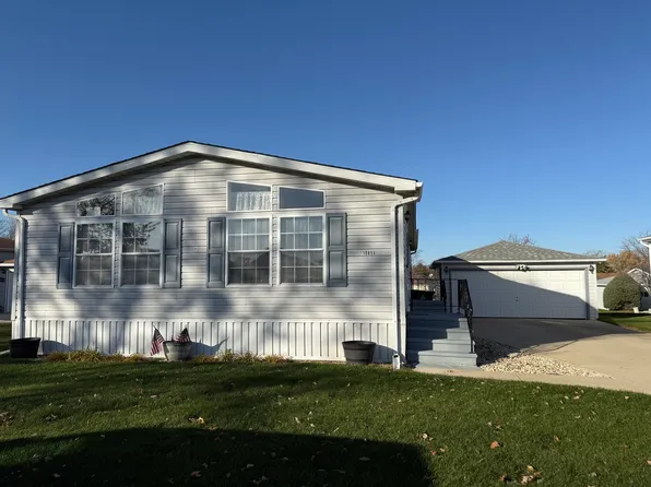 10856 W Gateway Dr, Frankfort, IL 60423