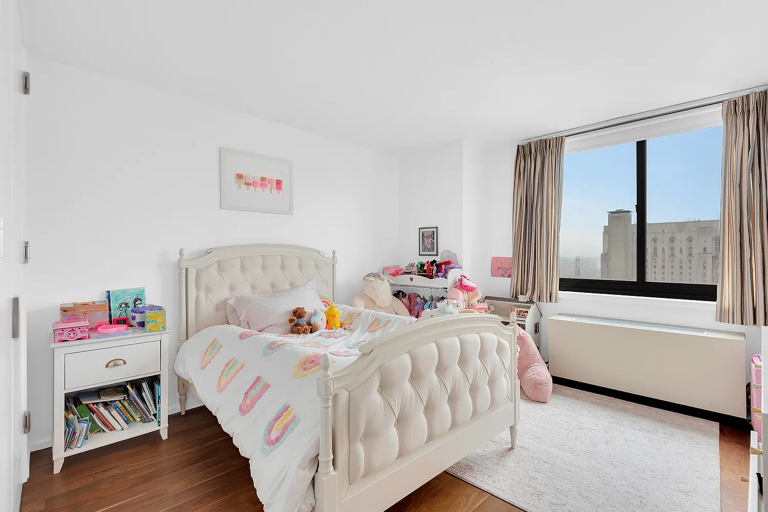 515 East 72nd Street — Photo 4