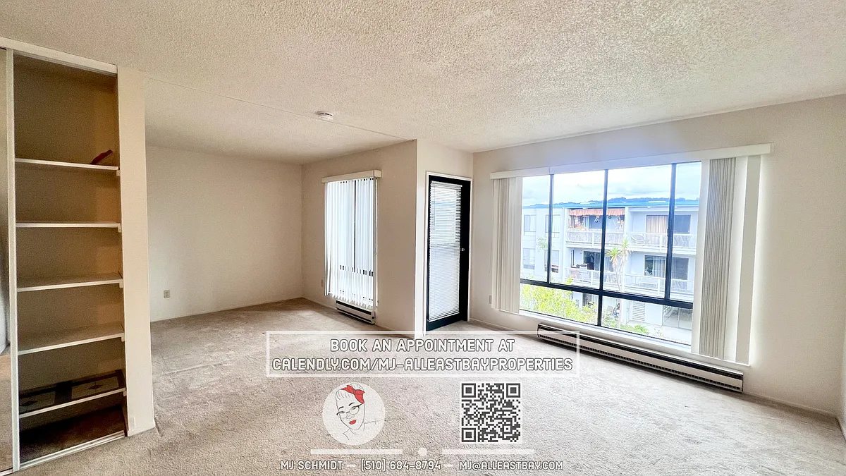 Building Photo - 8 Admiral Dr #A423