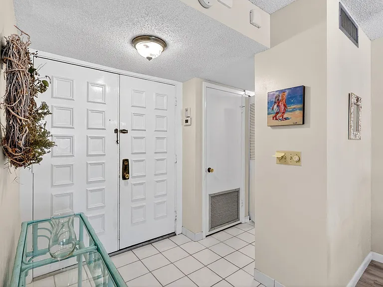 1800 SE Saint Lucie Blvd #11-203 — Photo 11