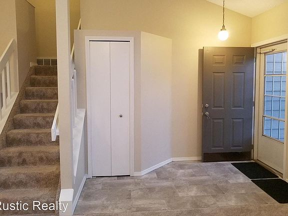 2nd image of 7970 Camfield Cir