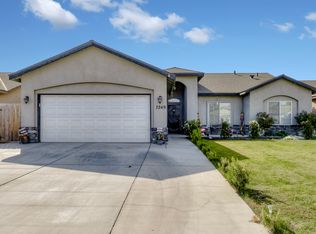 7249 Lickey Ct, Visalia, CA