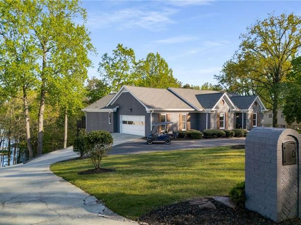 6477 Old Shadburn Ferry Rd, Buford, GA 30518