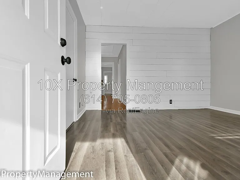 128 Benfield Ave — Photo 5