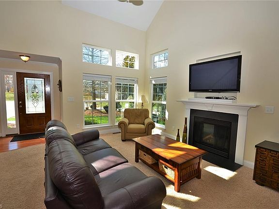 2nd image of 2106 Ventura Ct
