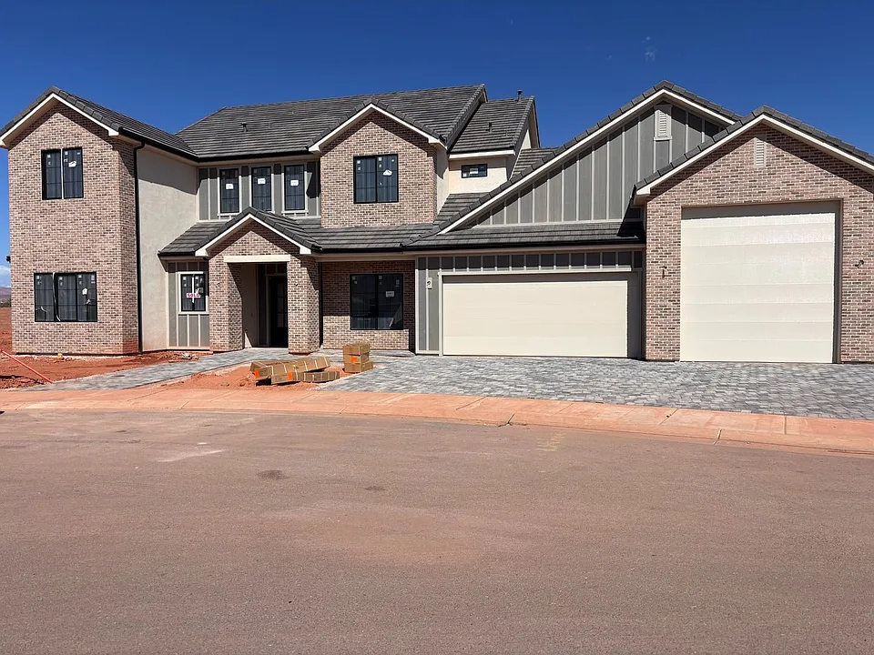 329 E Climber Wharf Ln