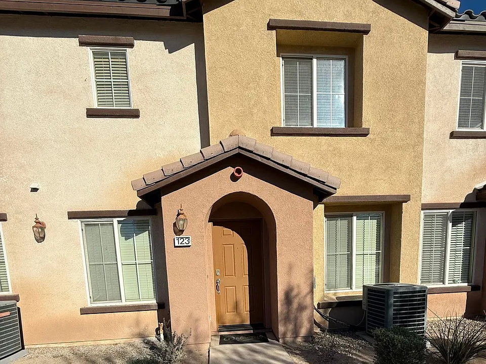 642 W Brewer Rd #123