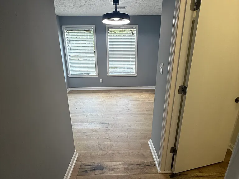 28 Walnut Ln #A — Photo 13