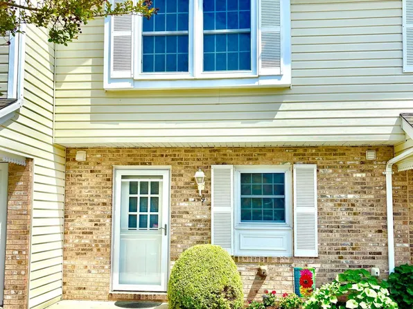 12626 Sunset Ave APT 9B, Ocean City, MD 21842