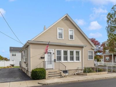 210 Crescent Ave #212, Cranston, RI, 02910