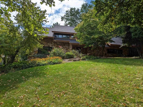 1105 Aspen Road, Kohler, WI 53044