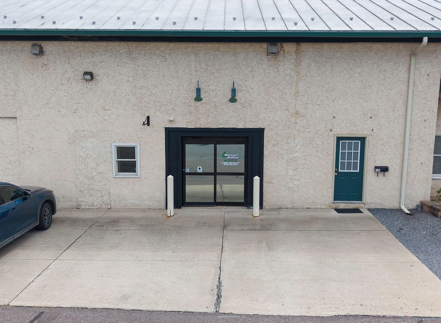 Studio, 945 sqft, $1,350 — Photo 1