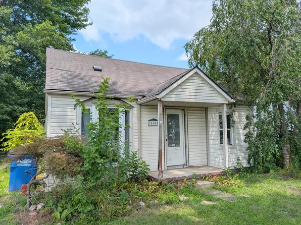 34604 Cherry Hill Rd, Westland, MI 48185