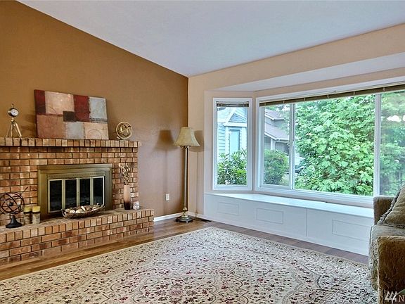 Conveniently located entry closet has plenty of room for coats and shoes.