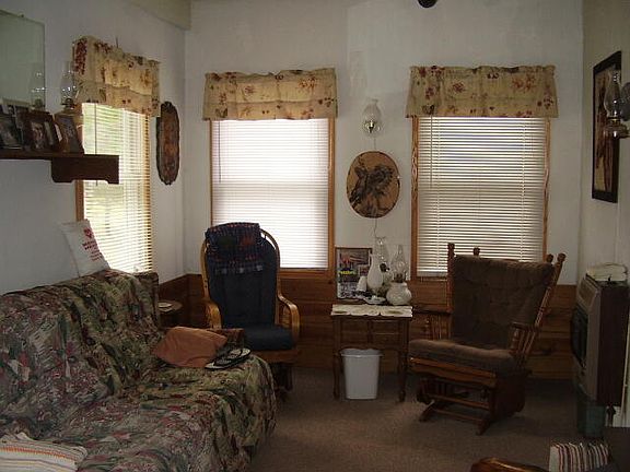 3rd image of 5868 Eagle Way