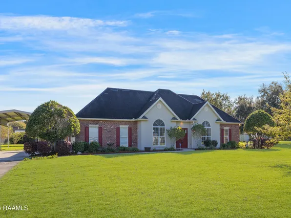 209 Willow Wood Dr, New Iberia, LA 70563
