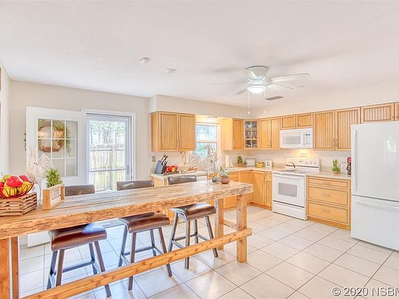 5th image of 302 6th St