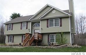 2nd image of 134 Berme Rd