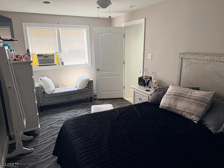 136 Belmohr St #1 — Photo 7
